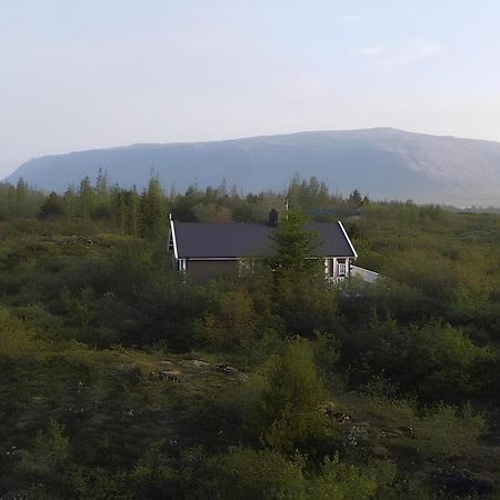 Golden Circle Vacation Home With Hot Tub & Fire Place Selfoss Exterior foto
